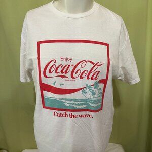 Coca Cola Catch the Wave Beach Palm Trees Men's White T Shirt Large